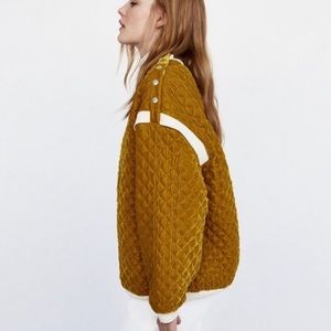 Cozy Zara pullover jacket